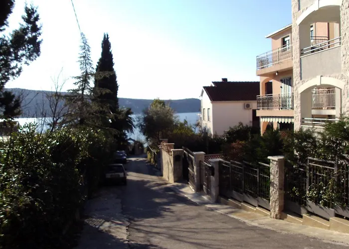 Monteview Duplex